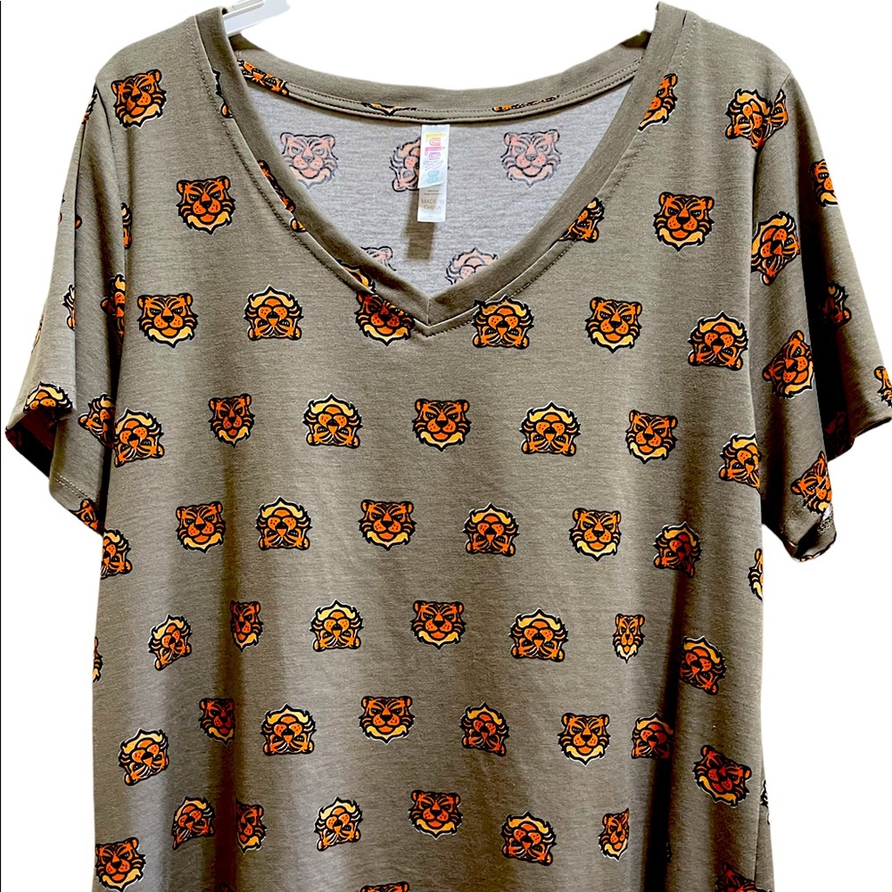 LuLaRoe Christy t